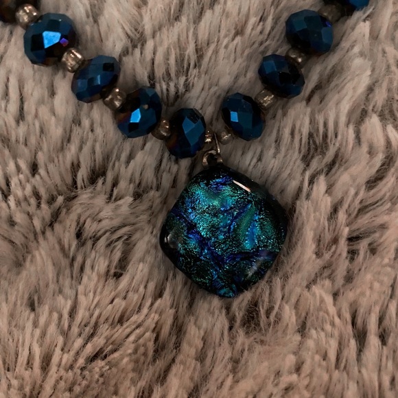 BEAUTIFUL HANDMADE BLUE SAPPHIRE COSTUME JEWELRY NECKLACE   EXCELLENT CONDITION - Picture 3 of 5